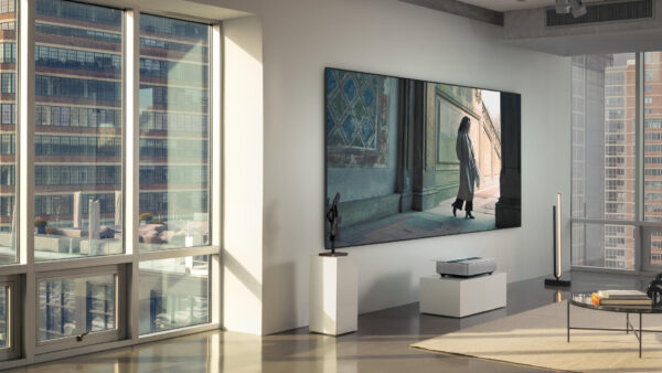 Leica Cine 1 4K Ultra Short Throw Laser Projector - Image 3